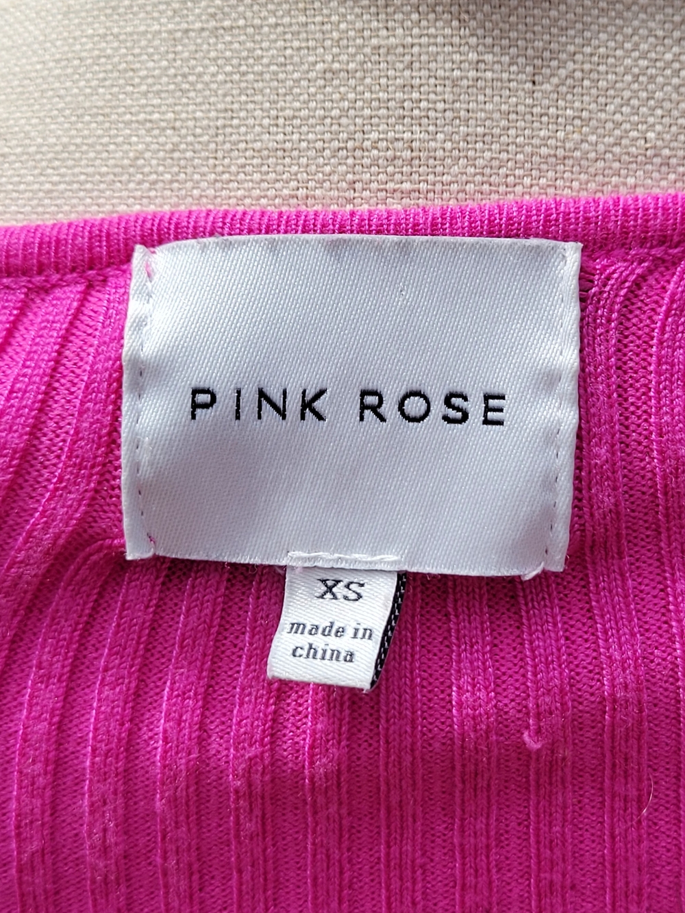 Women’s Off-the-Shoulder Ribbed & Fitted Sweater - Hot Pink Size XS - Picture 5 of 6